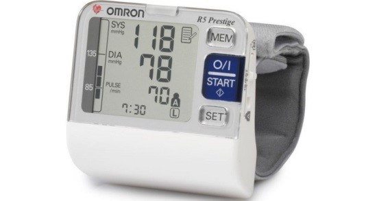 Which tonometer is better to choose after 50? Rating of the best tonometers on the wrist for the elderly