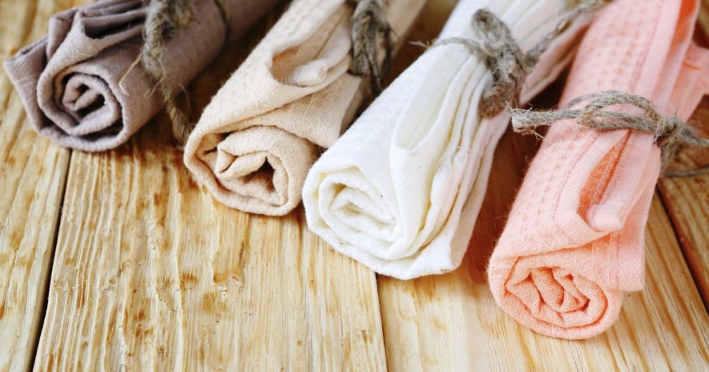 Instruction: how to wash and bleach kitchen towels with a microwave and safety rules