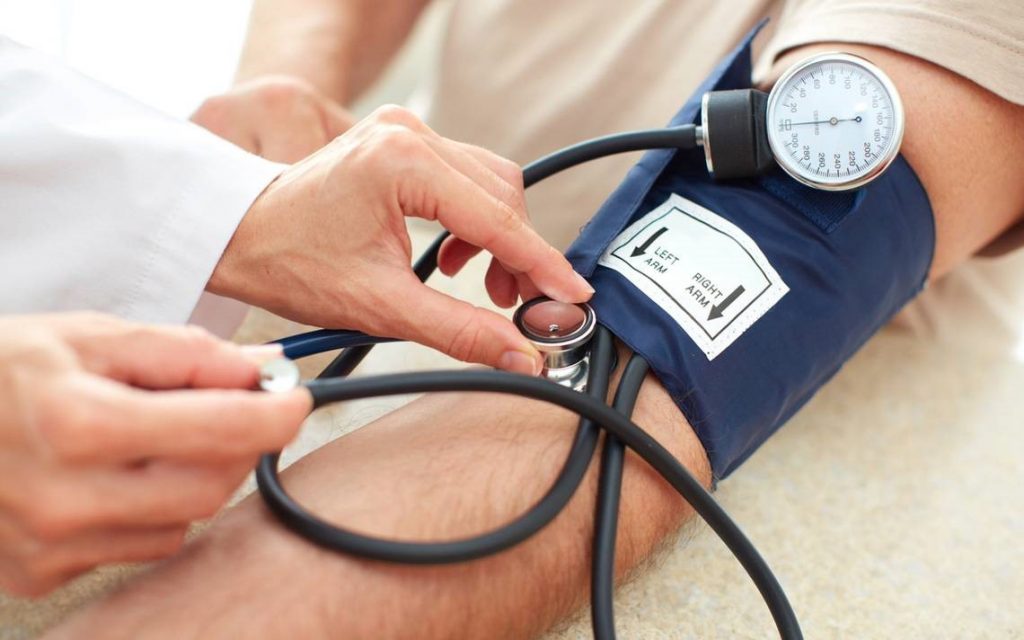 Mechanical blood pressure monitor for home use: ranking of the best models