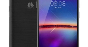 TOP 10 telefon pintar terbaik hingga 5000 rubel.