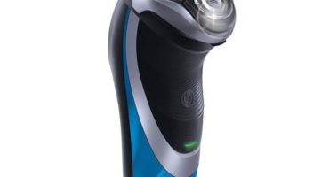 How is a shaver with floating heads for men?