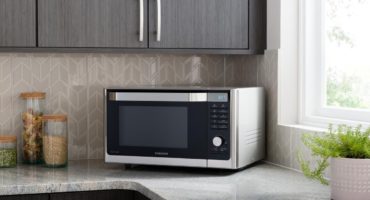 Why you can’t turn on an empty microwave and what will happen if you turn it on