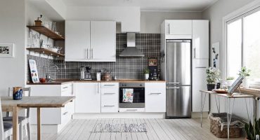 How to choose a good two-chamber refrigerator and features of its device